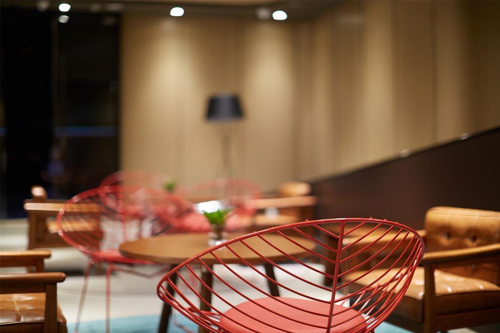 Hotel Hanting New Hongqiao 2*